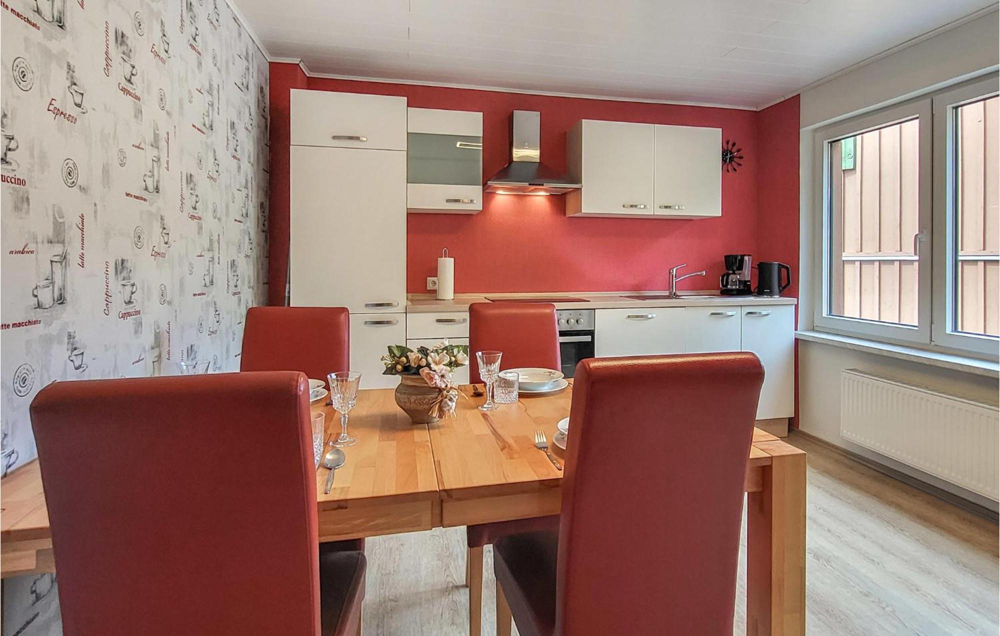 Gorgeous Apartment In Stolberg With Kitchen Εξωτερικό φωτογραφία