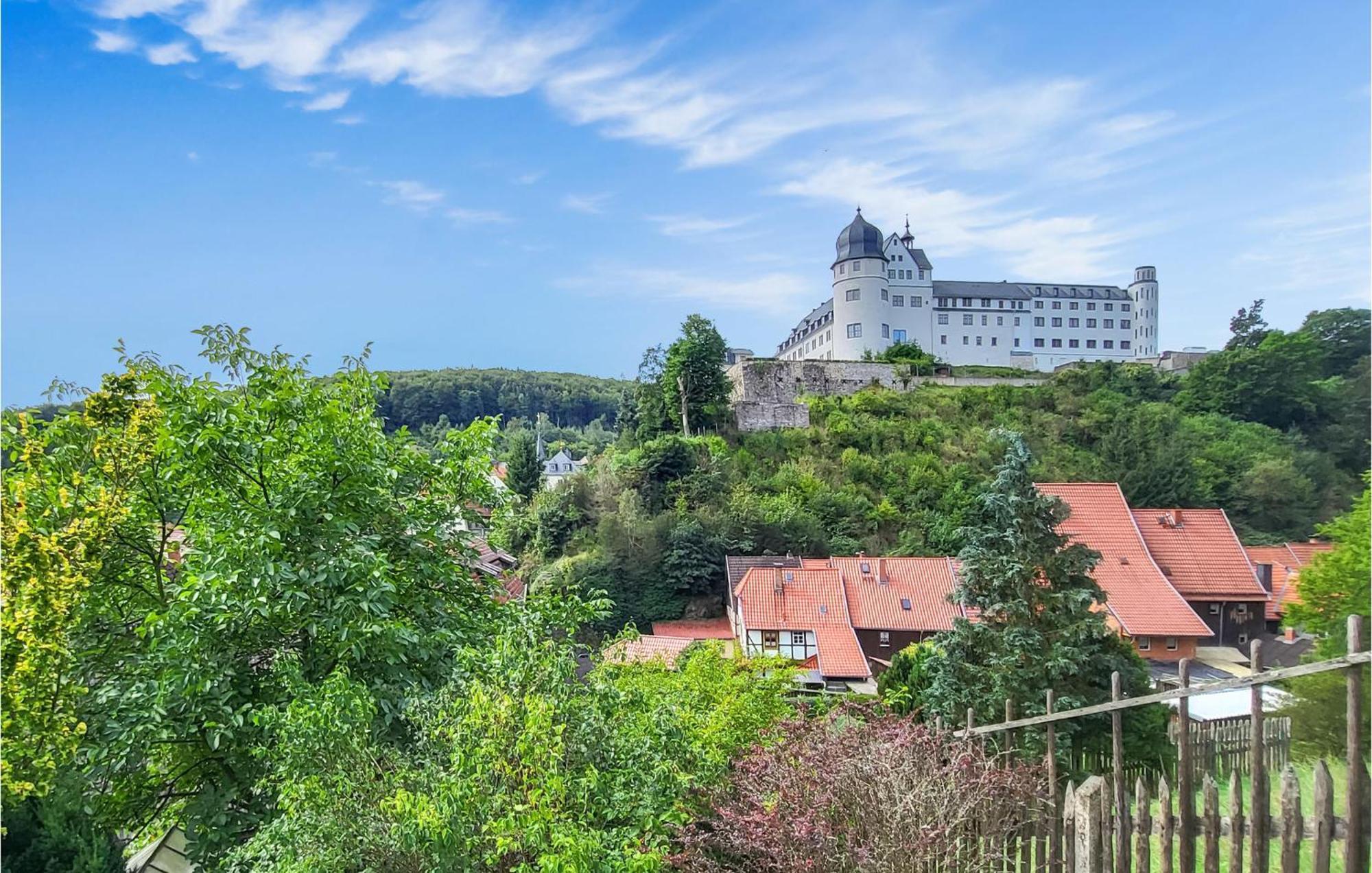 Gorgeous Apartment In Stolberg With Kitchen Εξωτερικό φωτογραφία